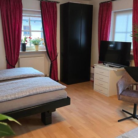 Ferienhaus Weilheim Mit Garten Spiel Und Spass 바일하임인오베르바이엠 외부 사진